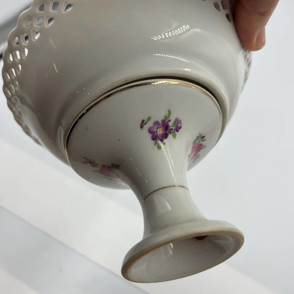 Vintage China Floral Princess Scalloped Edge Serving Candy Dish W Stand Unique - Picture 4 of 12